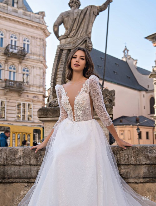 https://www.sposa-lia.com/images/stories/virtuemart/product/426       (2)26.jpg